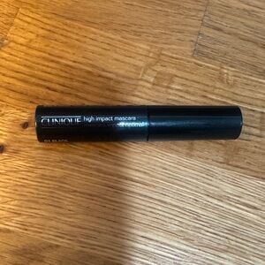 Clinique High Impact Mascara in Black